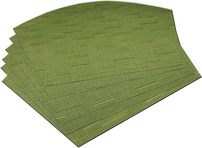 Wedge Placemats for Round Table Woven Vinyl Easy Wipe Plastic Non Slip Table Mats Set of 6(Green)