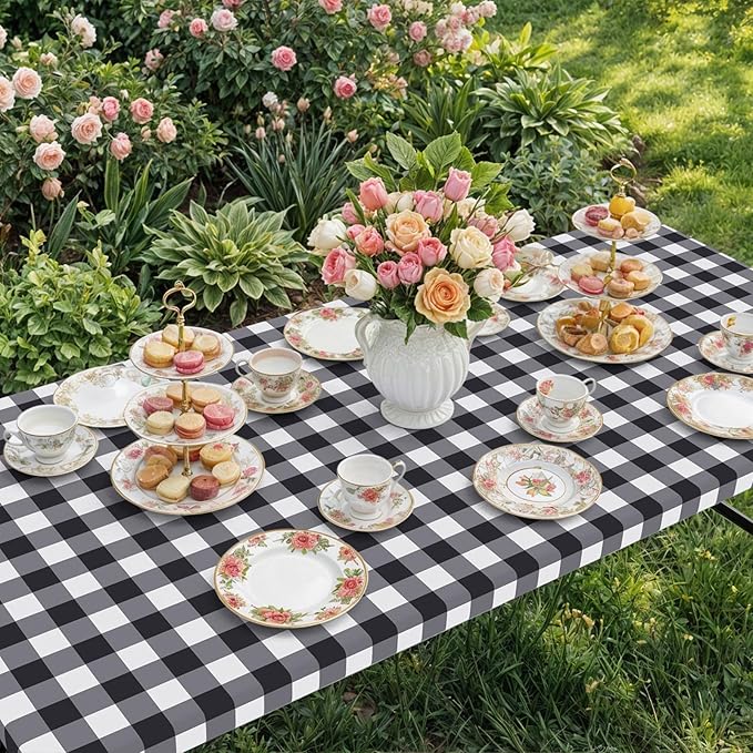 Smiry Rectangle Picnic Table Cloth, Elastic Waterproof Fitted Vinyl Tablecloths, Flannel Backed Buffalo Plaid Table Covers for Dining, Camping, Outdoor (Black and White, 30" x 48")