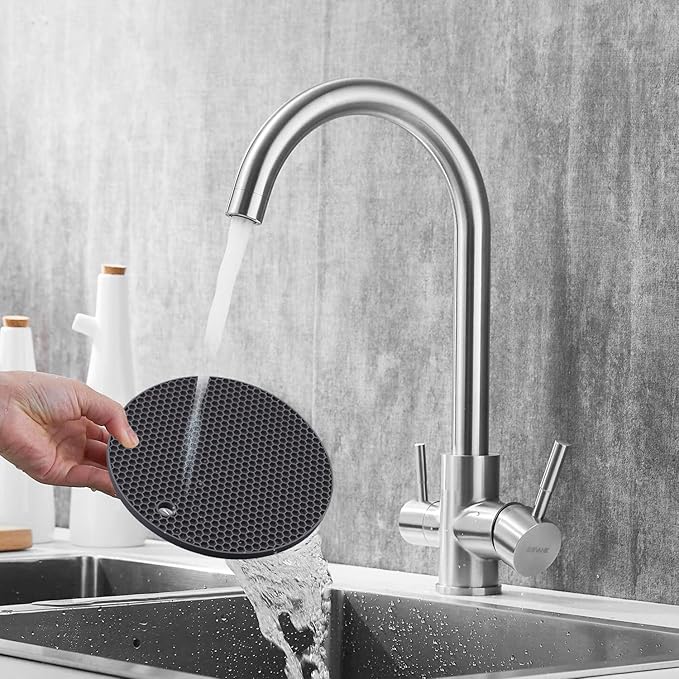 Silicone Trivets for Hot Pots and Pans, 0.31" Thick Trivet Mat for Hot Dishes - Image 9