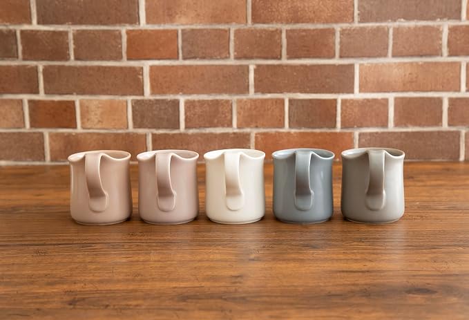 ZERO JAPAN Bee House Ceramic Coffee Mug - Image 3
