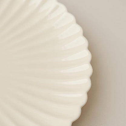 WENSHUO Daisy Plates Set of 6, Chip and Scratch Resistant (Glossy Crème, 10.5 Inch)