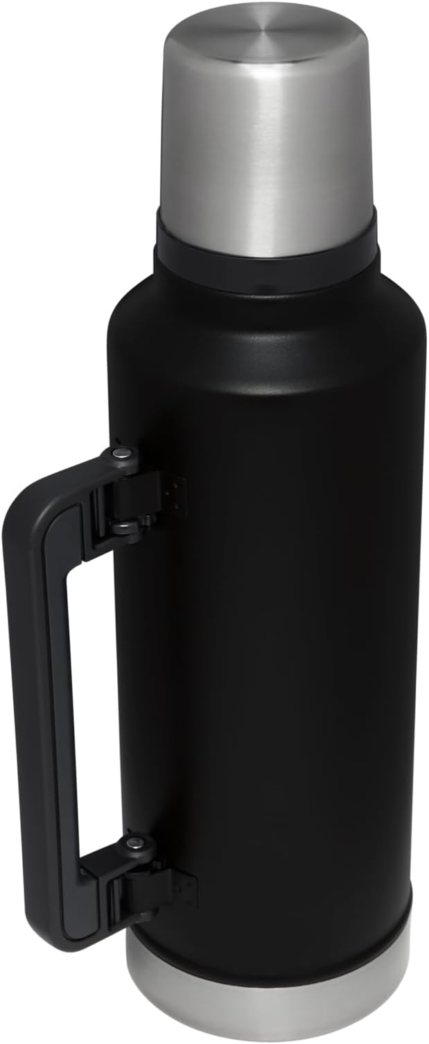Stanley Classic Legendary Vacuum Bottle - Image 3