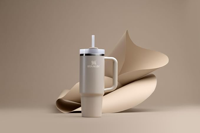 STANLEY Quencher H2.0 Flow State Tumbler, 30 oz, Toasted Almond | Handle and - Image 4