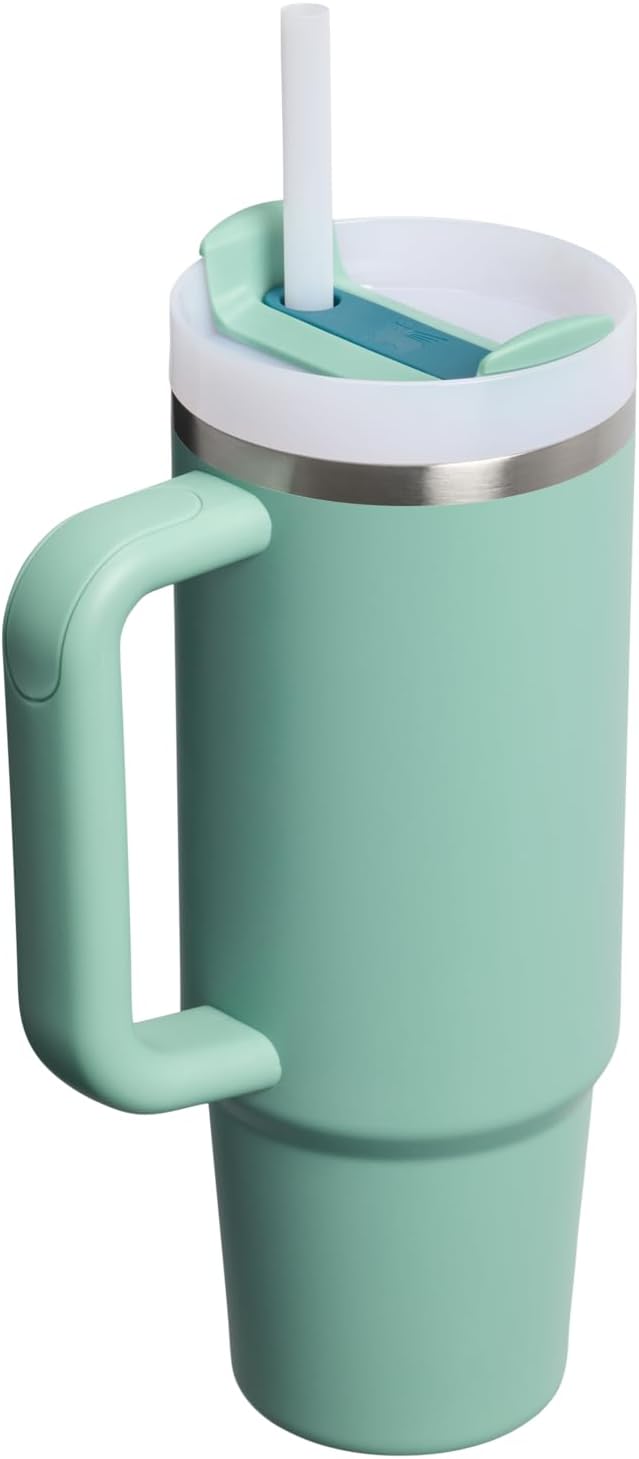 STANLEY Quencher H2.0 Flow State Tumbler, 30 oz, Spring Green | Handle and - Image 3