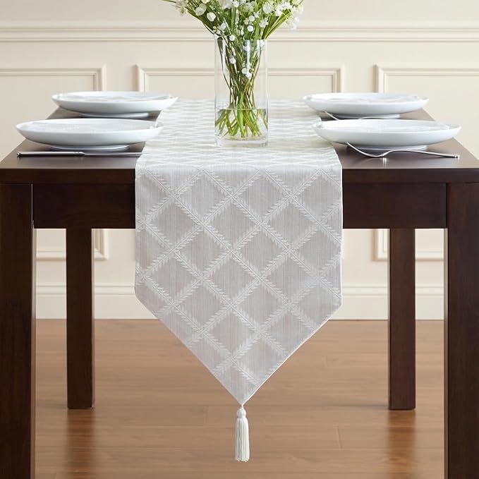 Lenox Laurel Leaf Reversible Table Runner, Platinum - Image 2