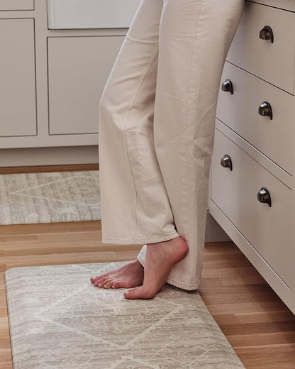 House of Noa Nama Standing Mat – Anti-Fatigue Cushioned Kitchen Mats for Floor | Ergonomic Bounce-Back Foam Kitchen Mats | Anti-Fatigue Mats for Kitchen & Standing | Ula Driftwood | 22"x72"