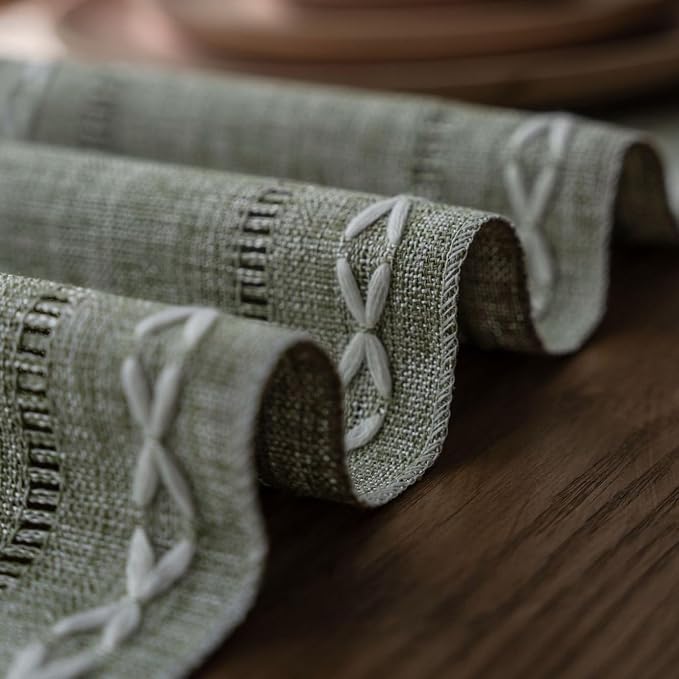 ZAIIVE Geometric Patterned Table Runner - Image 3