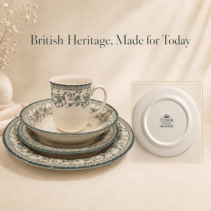 Royal 24-Piece Porcelain Dinnerware Set - Image 7