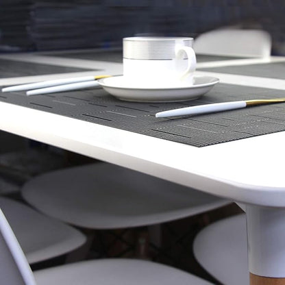 Placemats for Dining Table Washable Woven Vinyl Placemats Heat-resistand Table Dinner Placemats Set of 6 (Black)