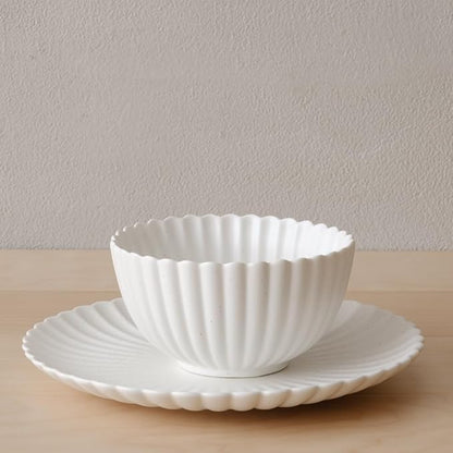 WENSHUO Flower-Shaped Daisy Bowl Set, 5.5-Inch, 17oz, Pack of 4 (Nacre White)