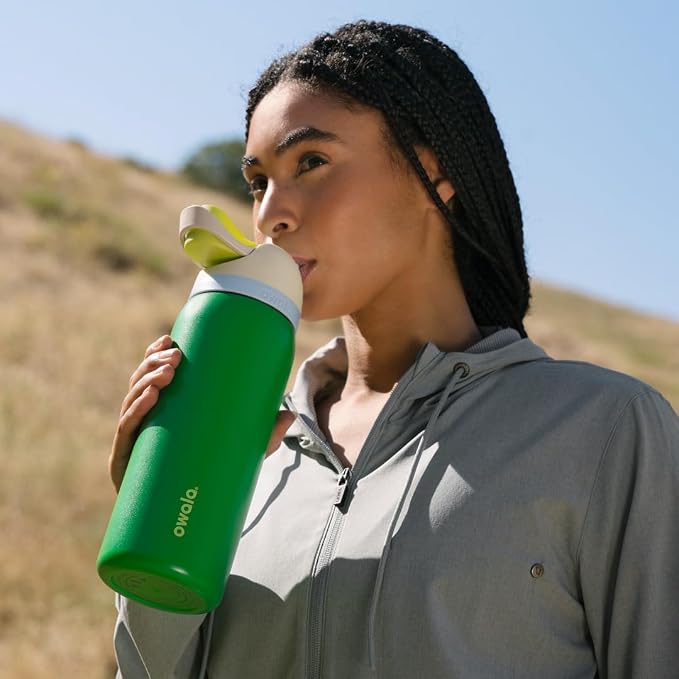 Owala FreeSip Stainless Steel Water Bottle 32 oz Putting Green - Image 6