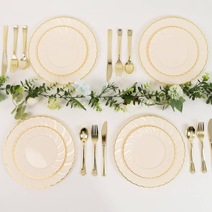 Efavormart 10-Pack 7.5" Ivory Vintage Plastic Salad Dessert Plates by efavormart