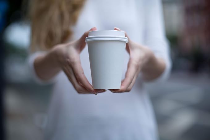 Disposable Coffee Cups with Lids 16 oz - Image 3