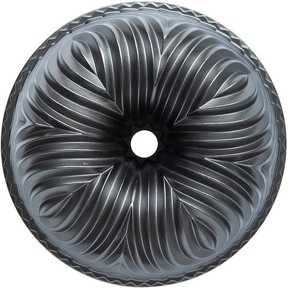 Nordic Ware Bavaria Bundt Pan - Image 7