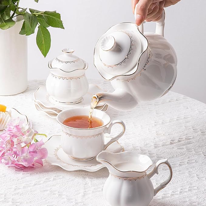 Sweejar Porcelain Tea Set With Gold Trim - Image 2