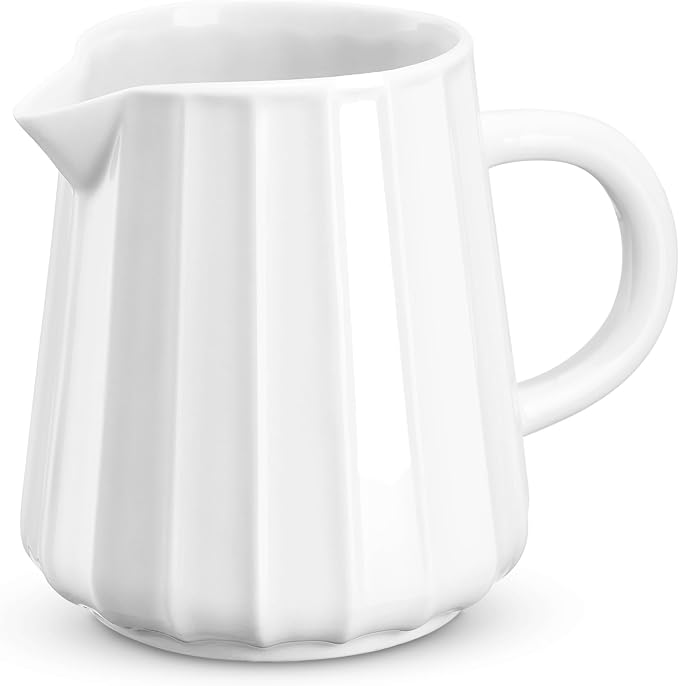 Gurygo Wave Shaped 2 Pack 5 Oz Classic White Creamer - Image 9
