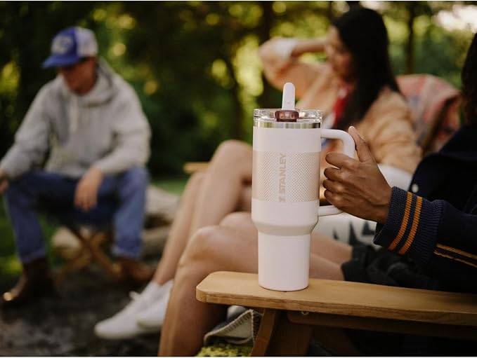 STANLEY Quencher ProTour Flipstraw Tumbler, 40 oz, Rose Quartz Fade | Built-In - Image 7