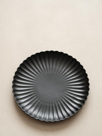 WENSHUO Daisy Plates Set of 6 (Matte Black, 9 Inch)