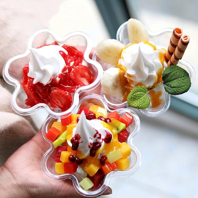 TOFLEN 8 oz Dessert Cups with Spoons, 100 Pack | Clear Plastic, Disposable - Image 4