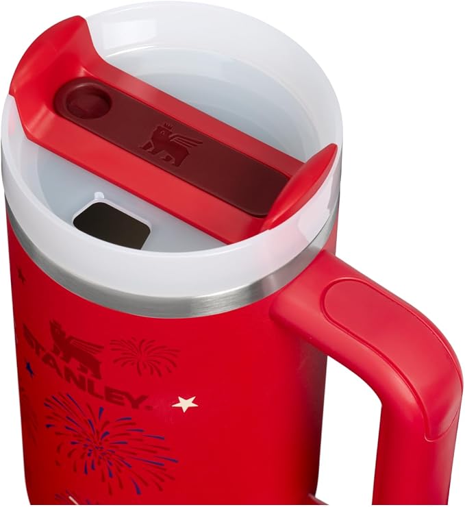 STANLEY Quencher H2.0 Flow State Tumbler, 30 oz, Chili Red Fireworks | Handle - Image 2