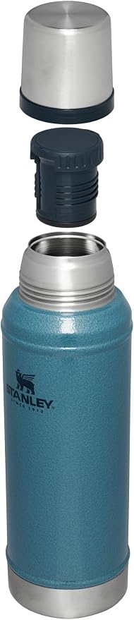 Stanley Classic Legendary Vacuum Bottle - Image 3