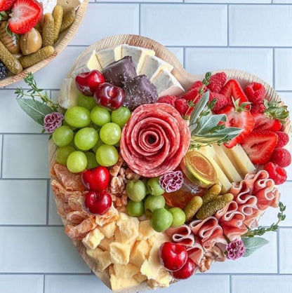 Charity Leaf Disposable Palm Leaf 10" Heart Plates (25 pieces) Bamboo Like Serving Platters, Disposable Boards, Eco-Friendly Dinnerware For Weddings, Catering, Events