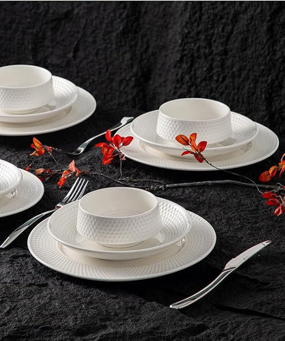 4-piece set, embossed B design plate and bowl set, microwave and dishwasher - Image 5