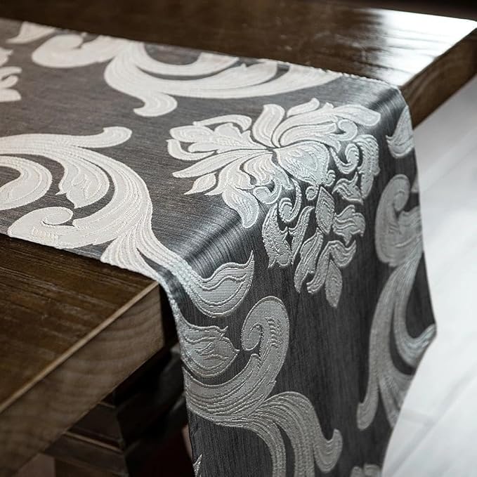 NAPEARL Elegant Luxury Table Runner - Image 6