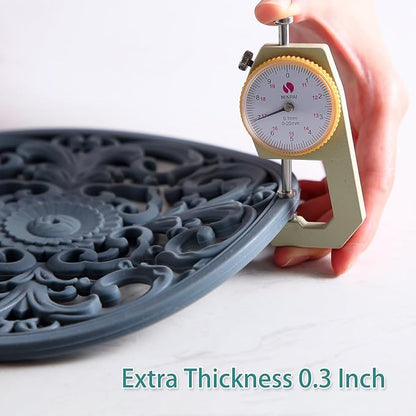 Extra Thick Silicone Trivet Mat for Hot Dishes, Hot Pots and Pans, Pot Holder, Hot Pad to Portect Your Table and Countertop, Kitchen Decor and Accessories,White, Set of 3