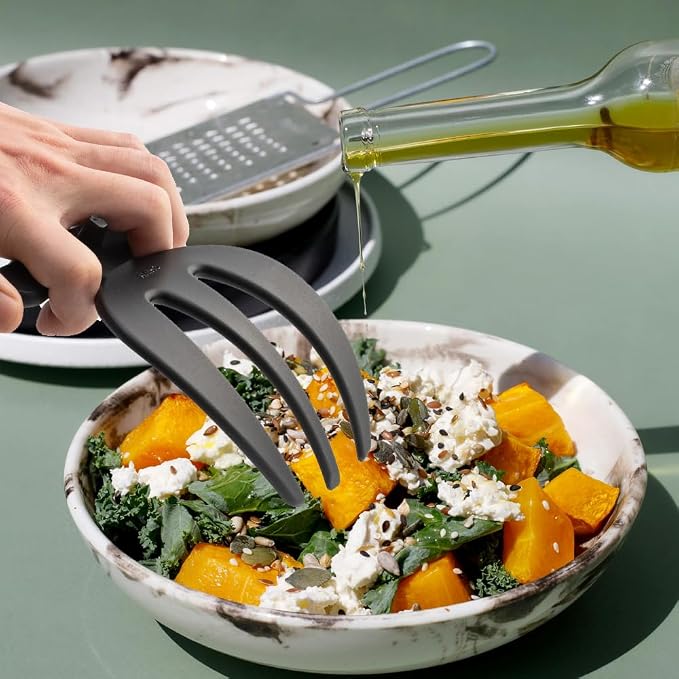Salad Hands 2 Pack Plastic Salad Mixer Salad Servers Salad Claw - Image 5