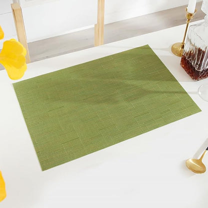 PIGCHCY Plastic Placemats,Durable Heat Resistant Placemats for Dining Table,Washable Woven Vinyl Kitchen Placemats Set of 4 (18 x 12 inches,Sage Green)