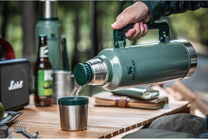 Stanley Classic Legendary Vacuum Bottle - Image 4