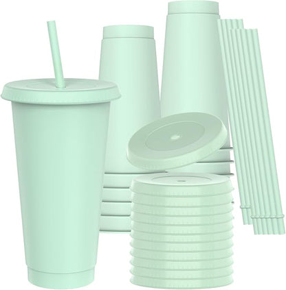 24 oz Plastic Cups With Lids and Straws, Sturdy & Food-Safe Iced Coffee Cups by Unknown
