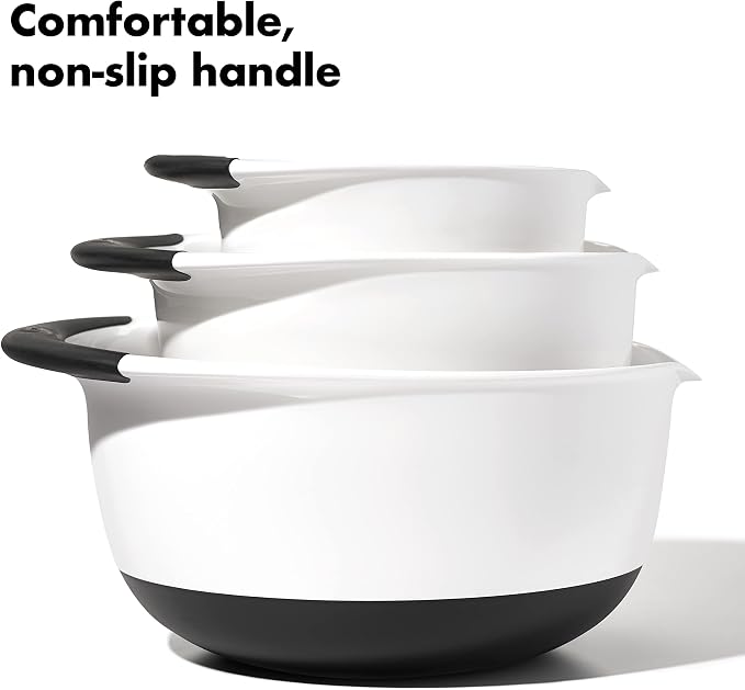 OXO Good Grips 3- Piece Plastic Mixing Bowl Set, 2500 ml - Image 4