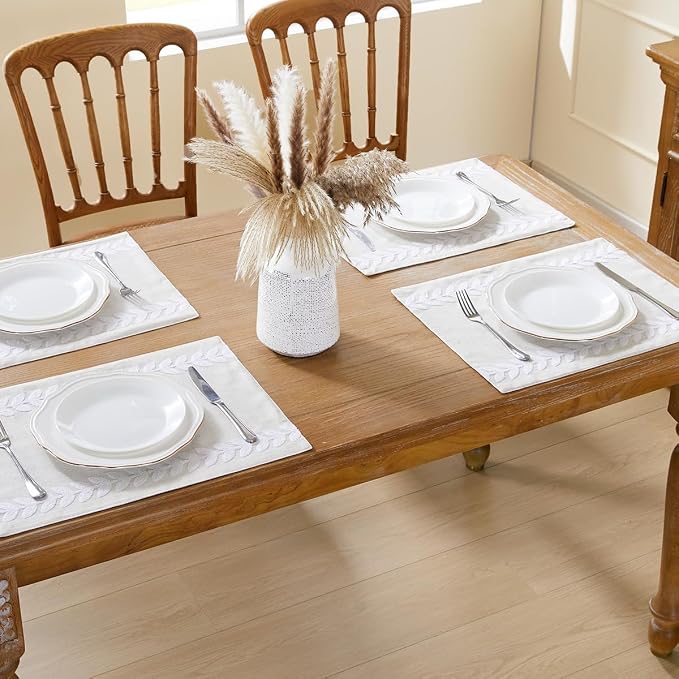 Wracra Embroidered Place Mats - Image 4