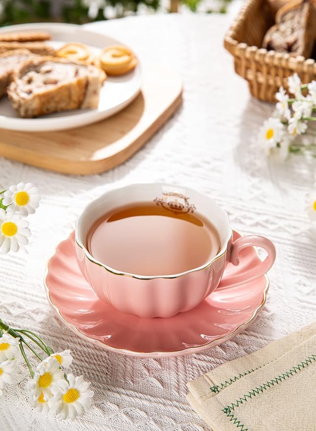Royal Tea Cups and Saucers, - Image 2