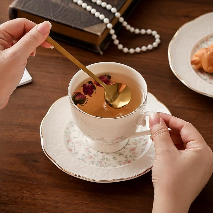TATSUMI Interglio Embossed Bone China Tea Cup and Saucer Set, 3 Pieces Vintage - Image 4