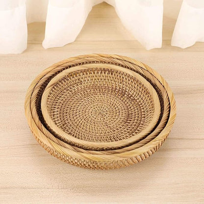 Hipiwe Set of 3 Key Basket Bowl for Entryway Woven Wicker Storage Basket Bowl Round Rattan Serving Basket Tray Fruit Snacks Candy Organizer Bowl for Keys Wallet Cell Phone Home Decor