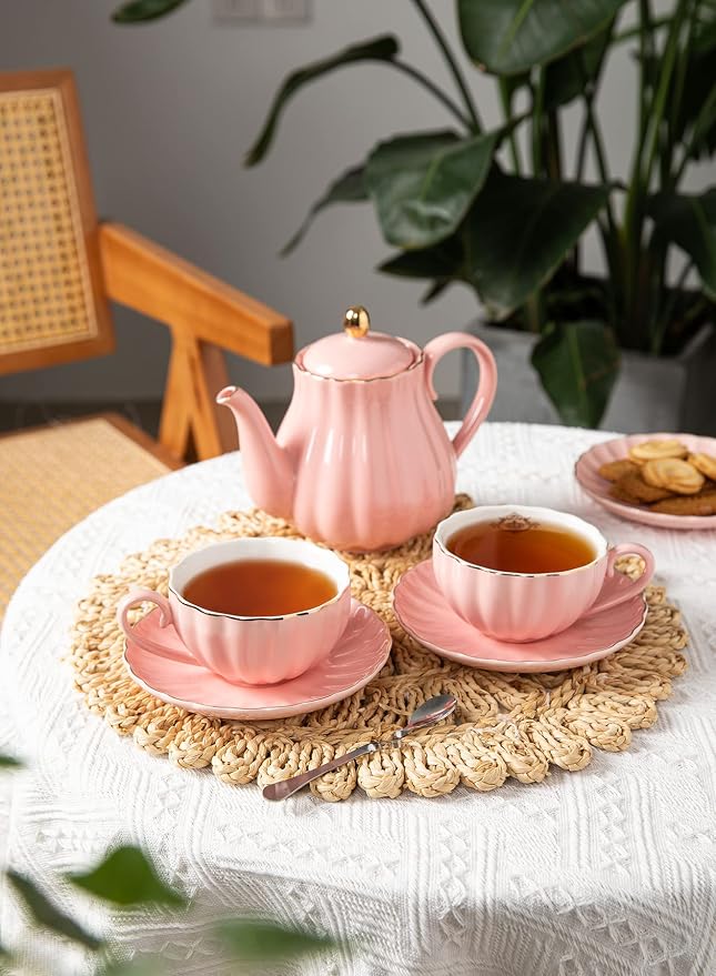 Royal Tea Cups and Saucers, - Image 8