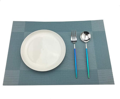Gugrida Vinyl Blue Placemats Heat Resistant Dining Table Mats Non-Slip Washable Place Mats Set of 6 （Blue）