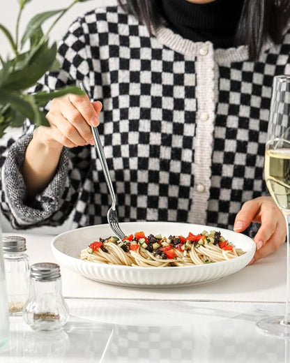 HASENSE Dinner Plate, 10 Inch White Ceramic Plates Set of 6, Dish Set for Steak, Pasta, Pizza, Appetizer, Round Dinnerware Dish for Kitchen, Serving Plate Microwave, Oven and Dishwasher Safe