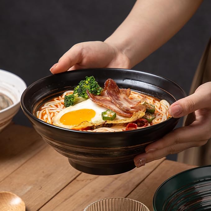 YUN TAO Ramen Bowl Set, 35 Oz Large Black Ceramic Ramen Bowls Set of 4 - Image 4