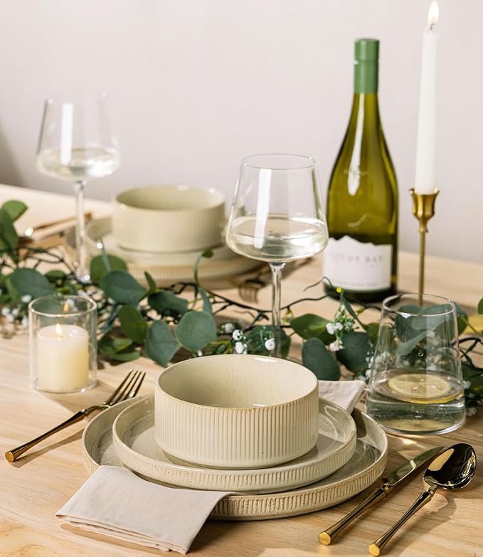 Ceramic Dinnerware Set for 4, 12-Piece Plates and Bowls Set | Lightweight - Image 6