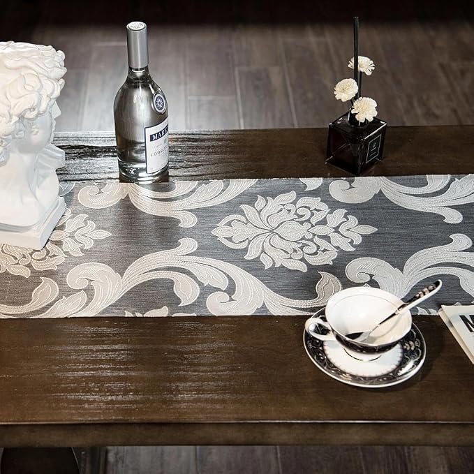 NAPEARL Elegant Luxury Table Runner - Image 7