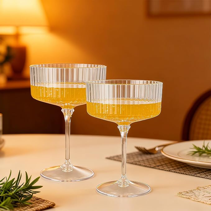 LIYH 20 Pcs 10oz Plastic Martini Glasses - Image 7