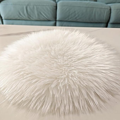 Round Fur Placemats Set of 2, Washable Faux Fur Fluffy Table Place Mats Decor for Home Table Dresser Party Decoration Table Runner (17.7 inch, White)