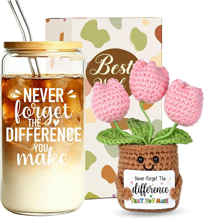 MUJUZE Cute Glass Cups with Lids and Straws, Glass Cup Gift Set by MUJUZE