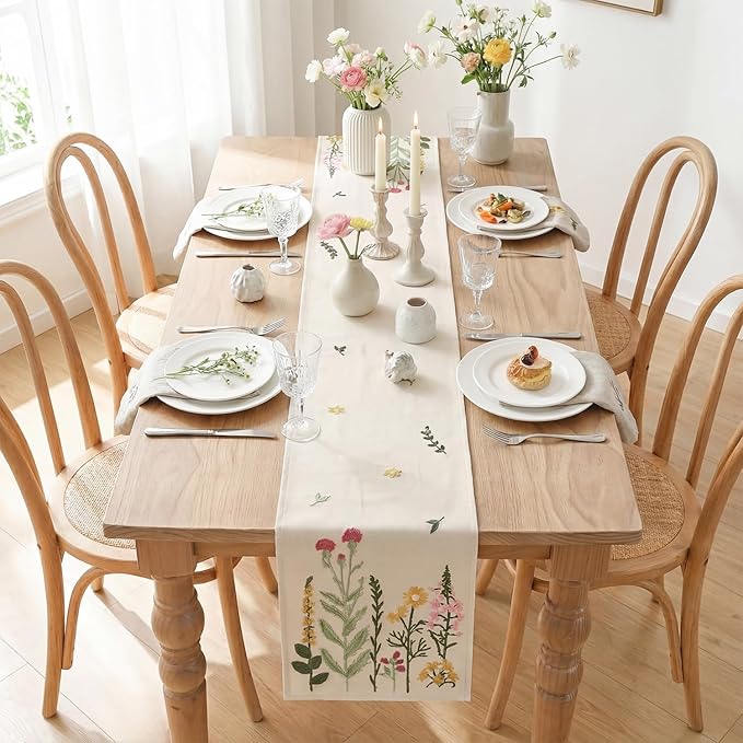 Artoid Mode Beige Soft Chain Embroidery Wild Floral Spring Table Runner - Image 5