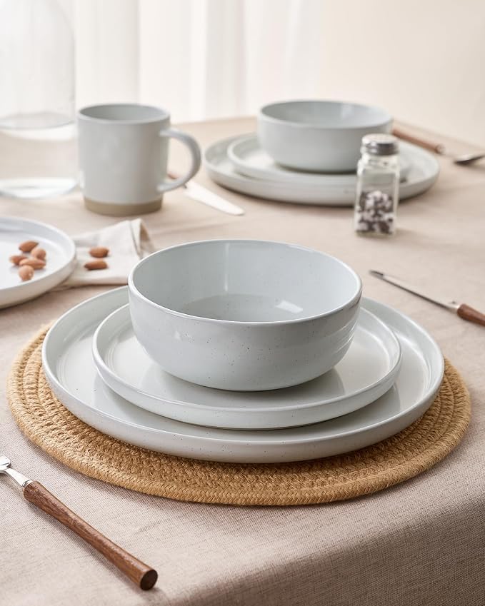 Famiware Milkyway 16-Piece Dinnerware Set - Image 3