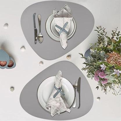 Faux Leather Placemats and Coasters Set of 2, Round Leather for Dinner Table Mats Heat Resistant Non-Slip Insulation Coffee Mats Kitchen Place Mats Nordic Style (Light Gray, 2 Placemats+2 Coasters)